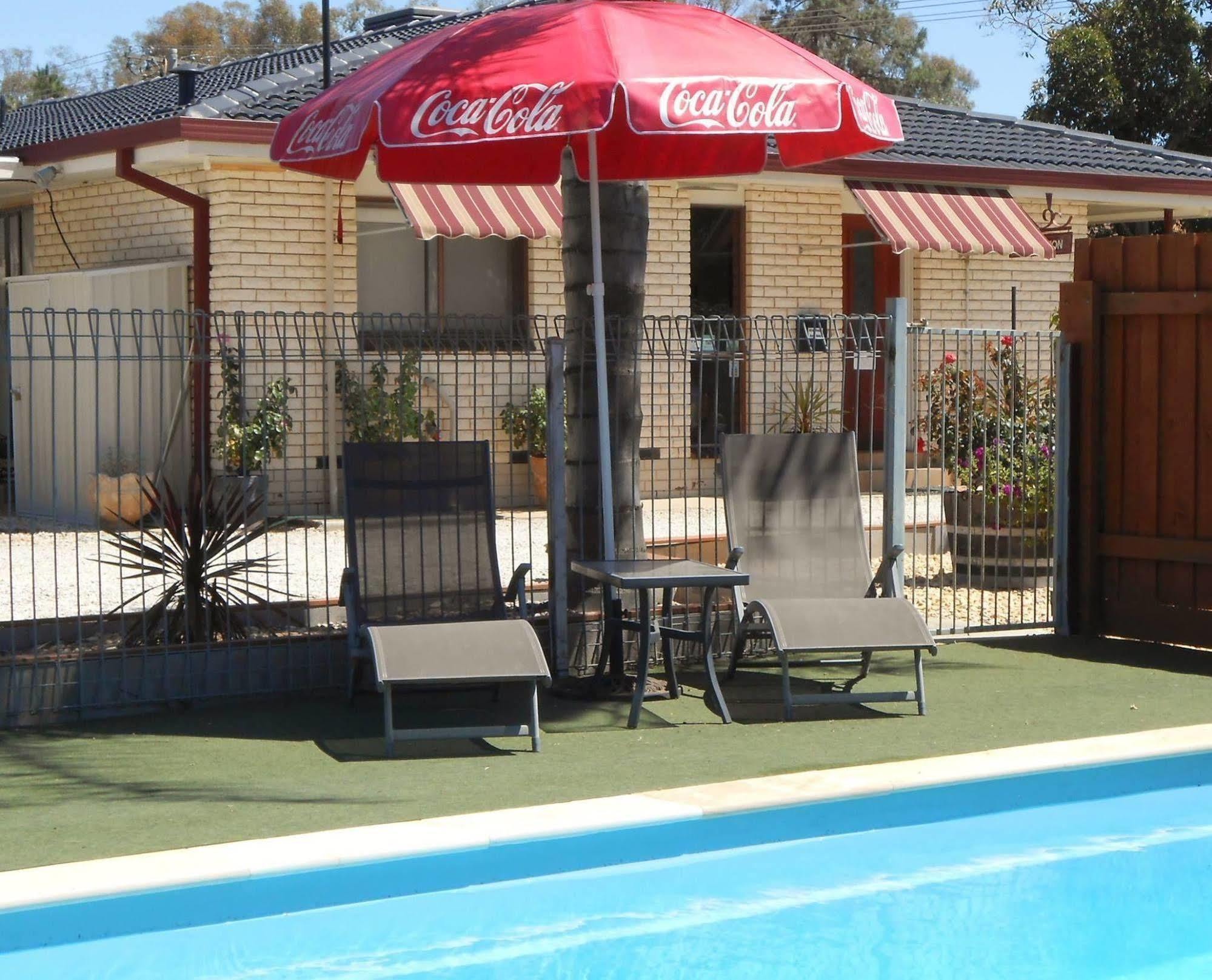 Motel Woongarra Rutherglen Εξωτερικό φωτογραφία
